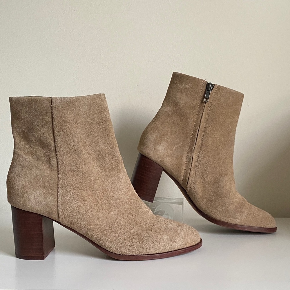 Madewell The Mira Side-Seam Ankle Suede Boot Size 9 Tan Color Block Heel Classic